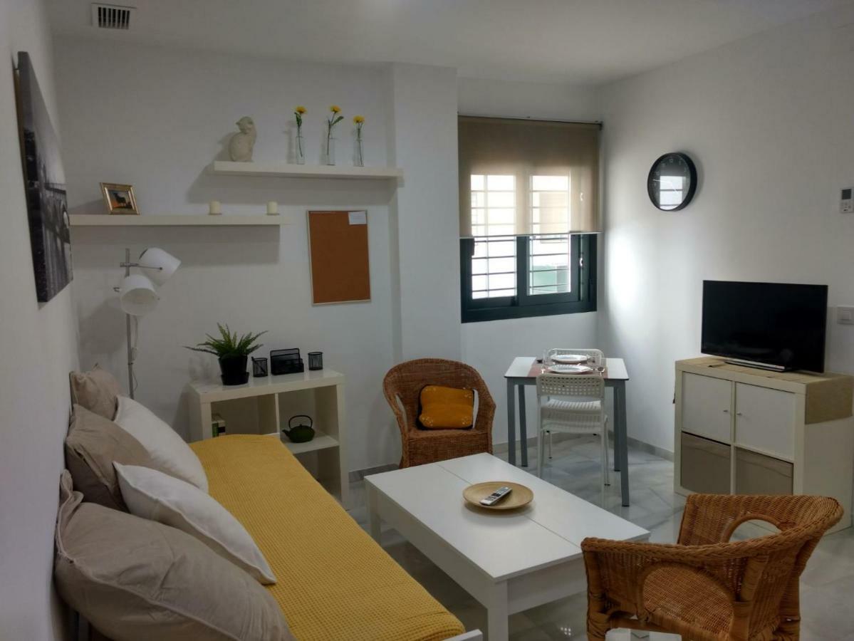 Segura Donkey Apartment Seville Exterior photo