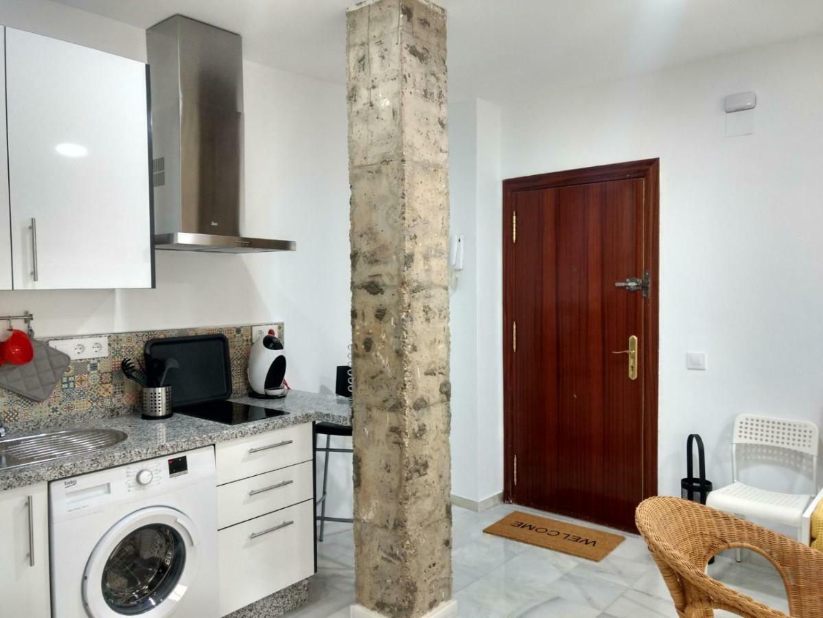 Segura Donkey Apartment Seville Exterior photo
